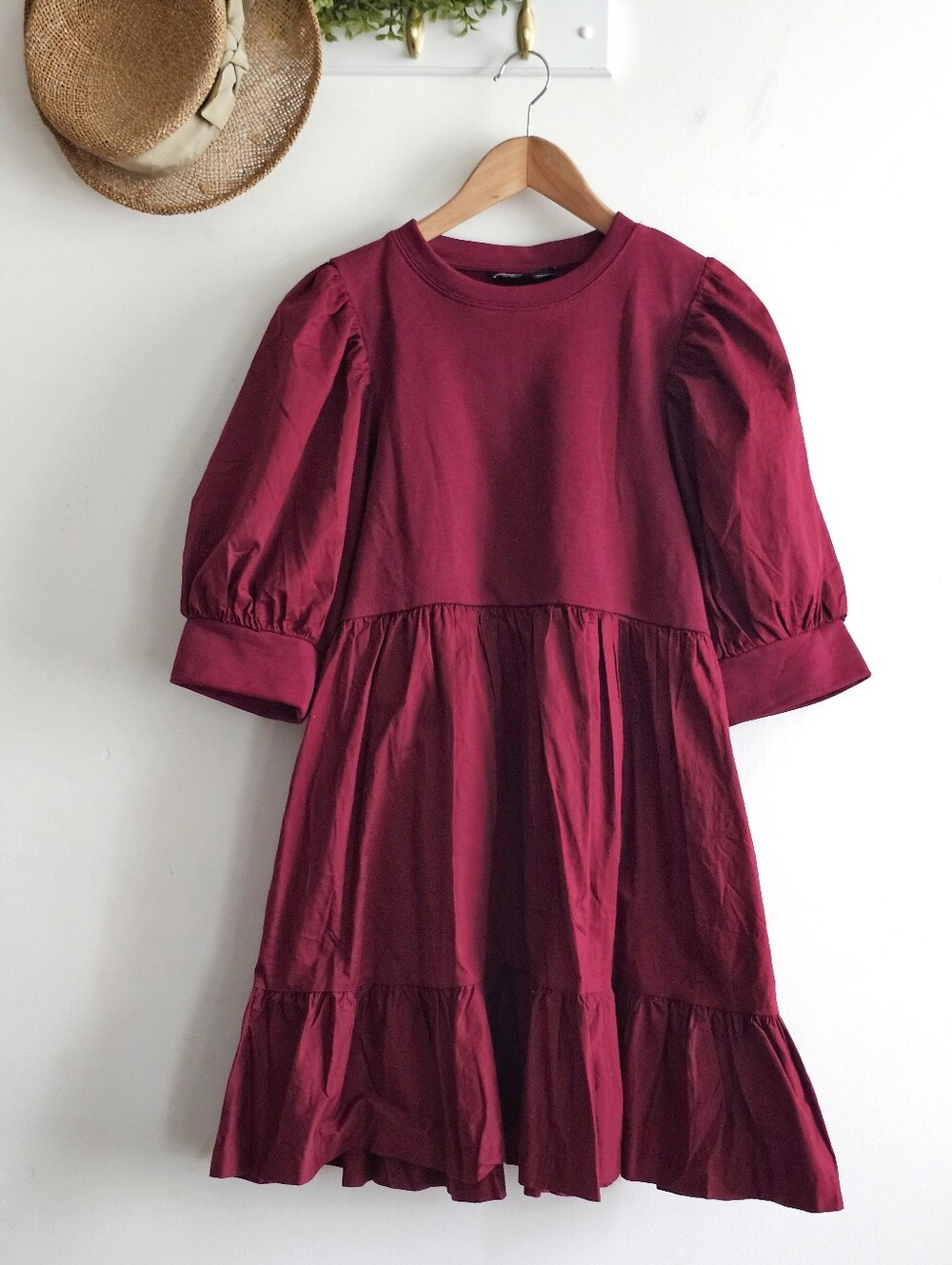En Saison Burgundy Mixed Media Puff Sleeve Tiered Babydoll Dress Size M